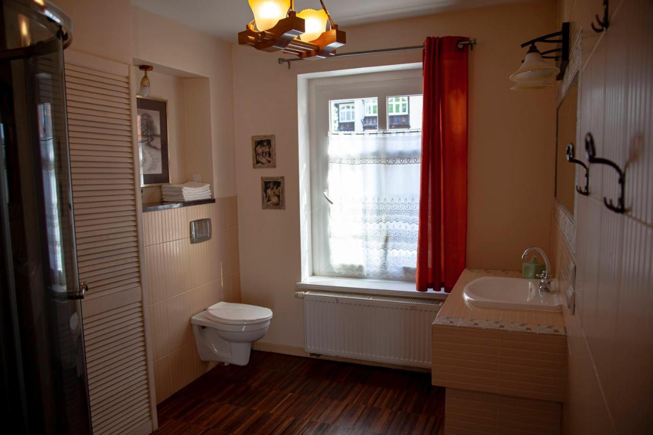 Apartamenty W Starym Kinie Świeradów-Zdrój Eksteriør billede