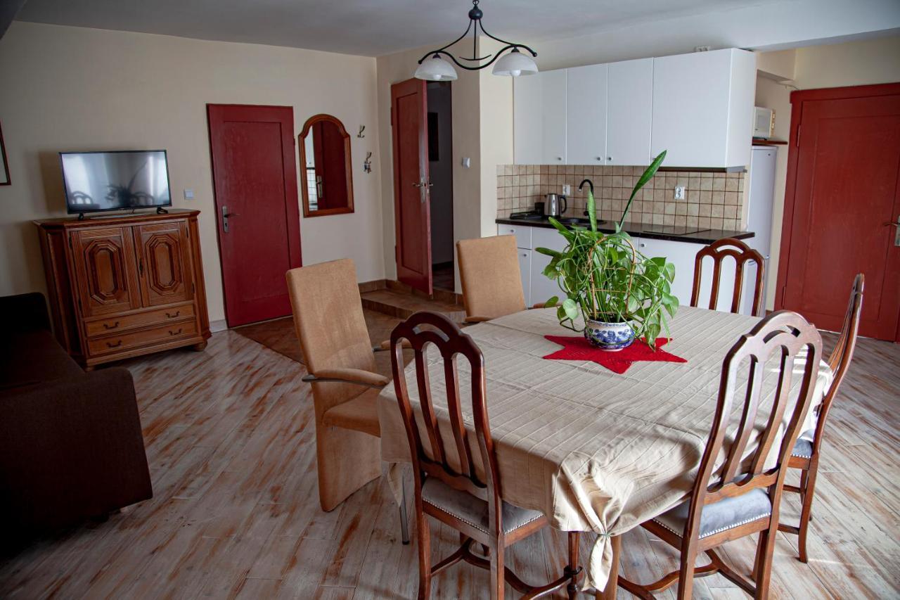 Apartamenty W Starym Kinie Świeradów-Zdrój Eksteriør billede